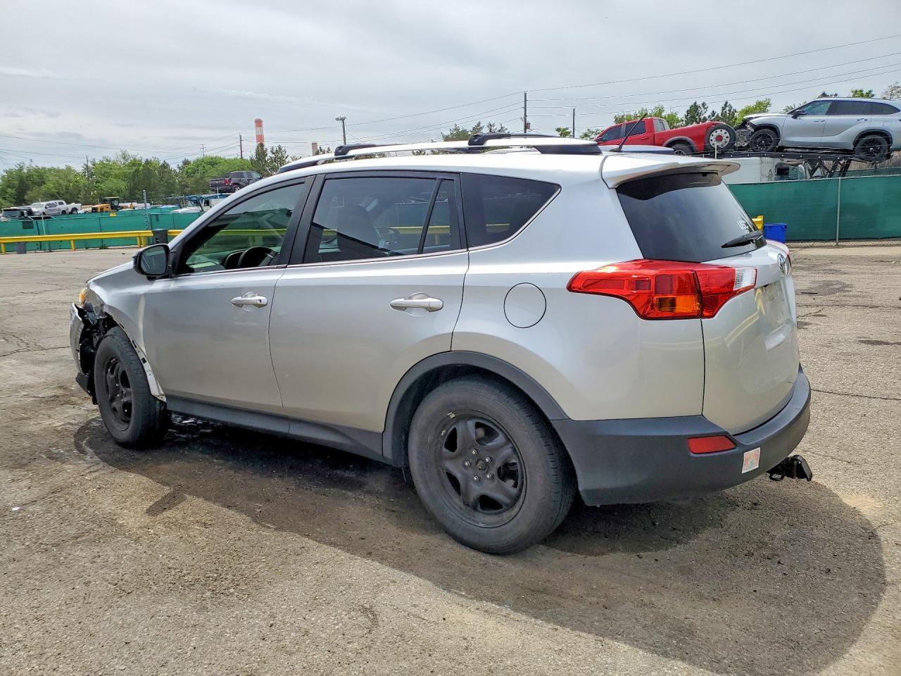 2015 Toyota Rav4 Le - Image 2