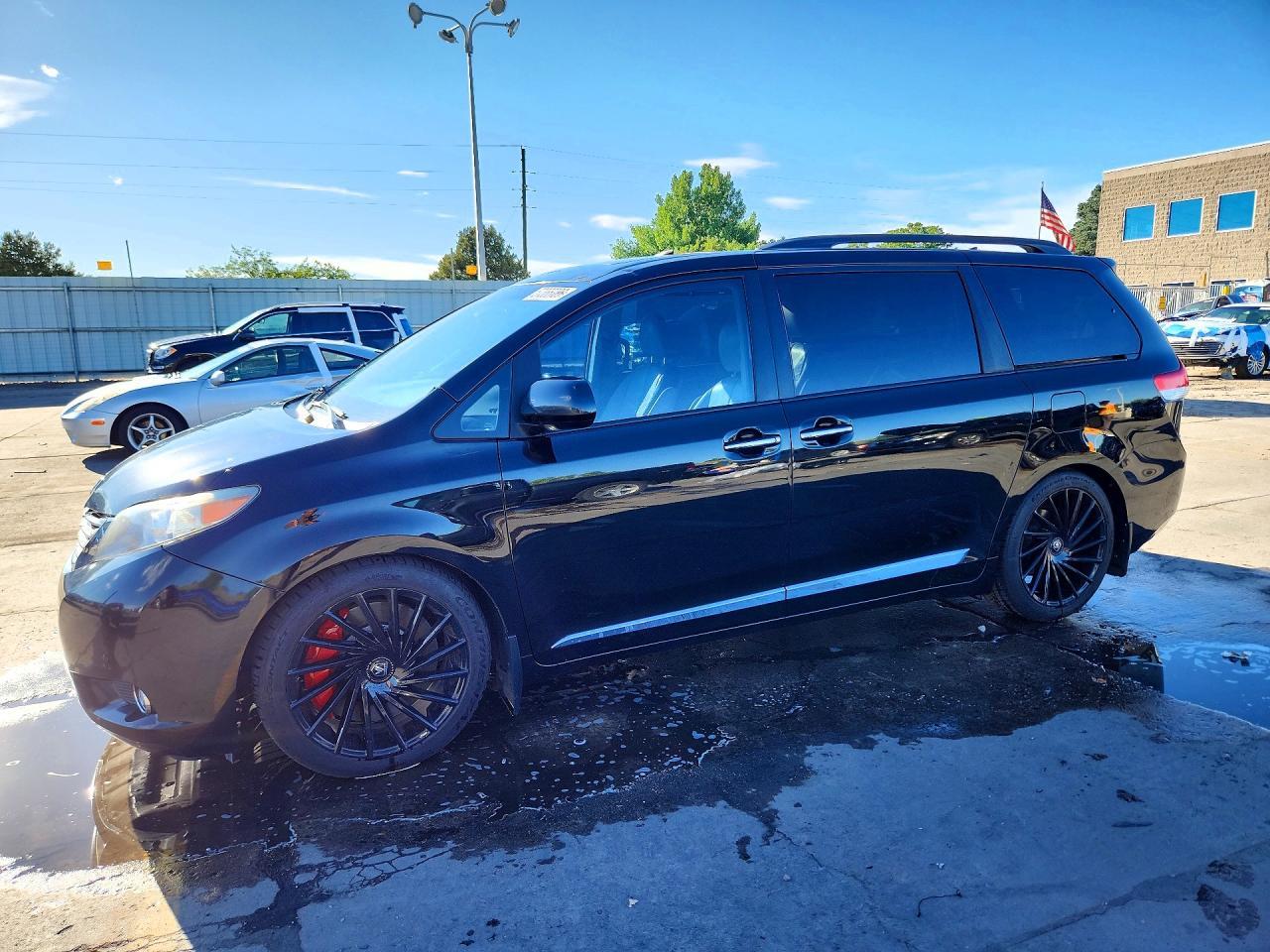 2011 Toyota Sienna Limited 7-Passenger