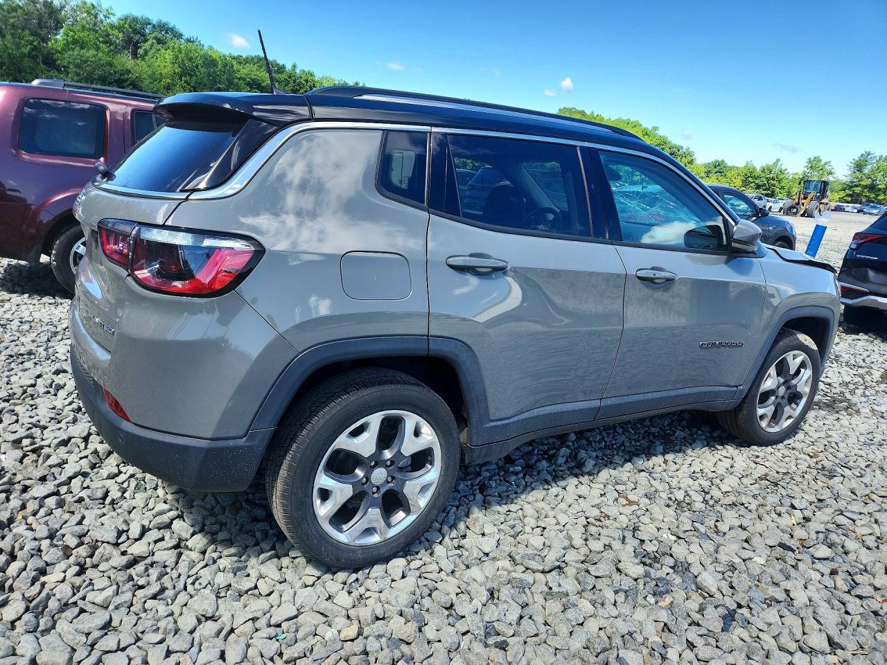 2021 Jeep Compass Limited - Image 3