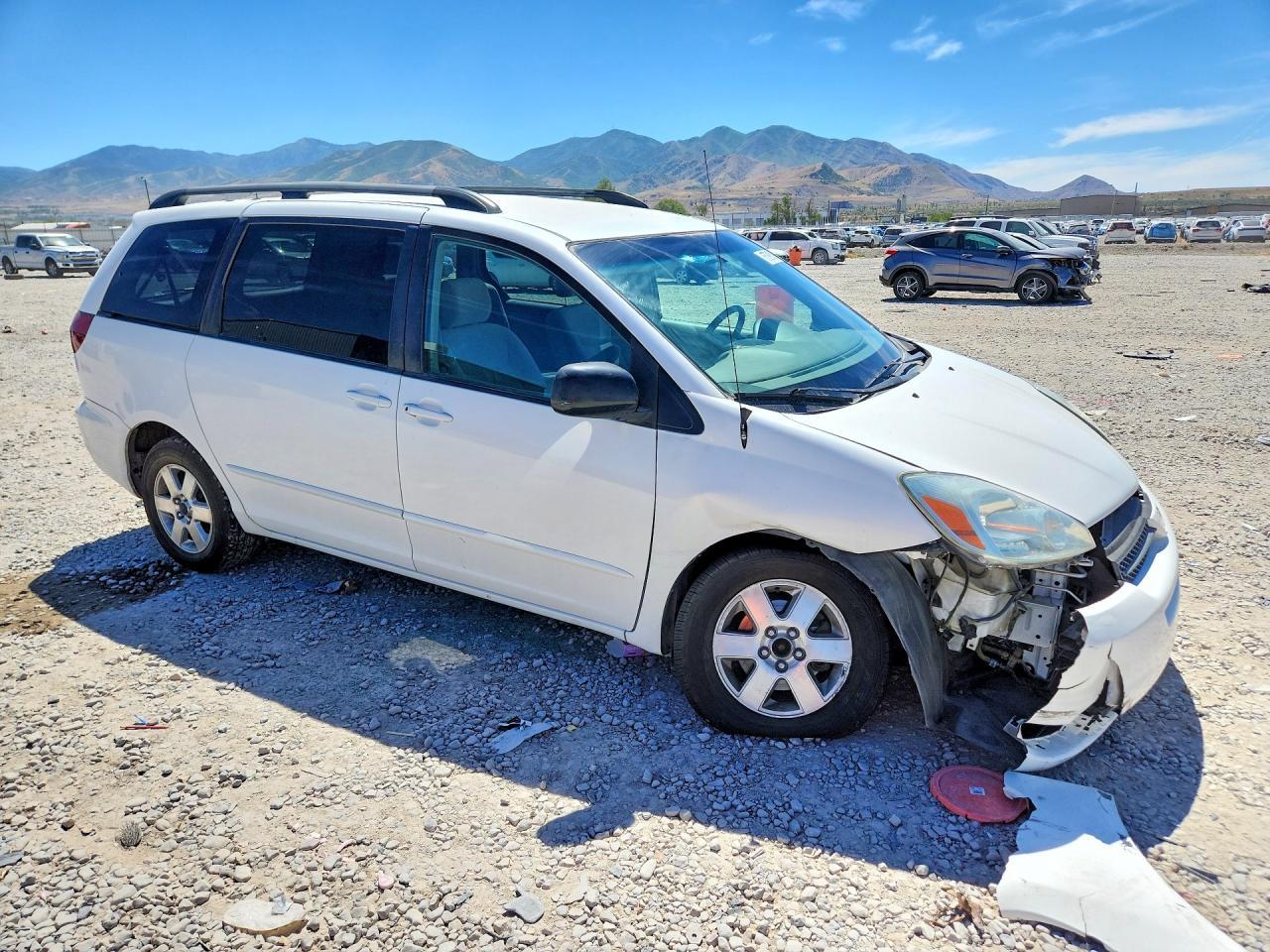 2005 Toyota Sienna Le 8 Passenger - Фото 4