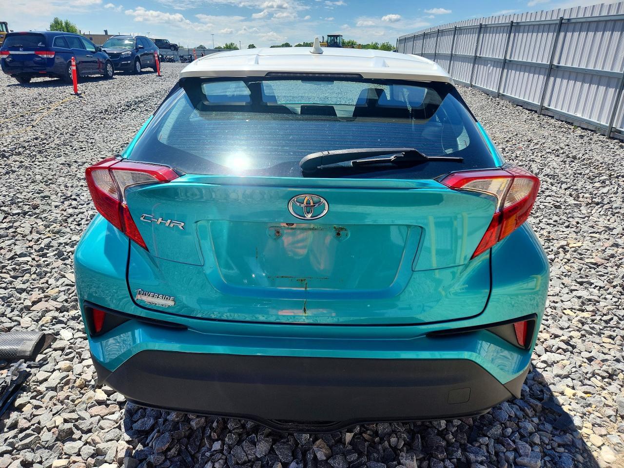 2018 Toyota C-Hr Xle - Image 6