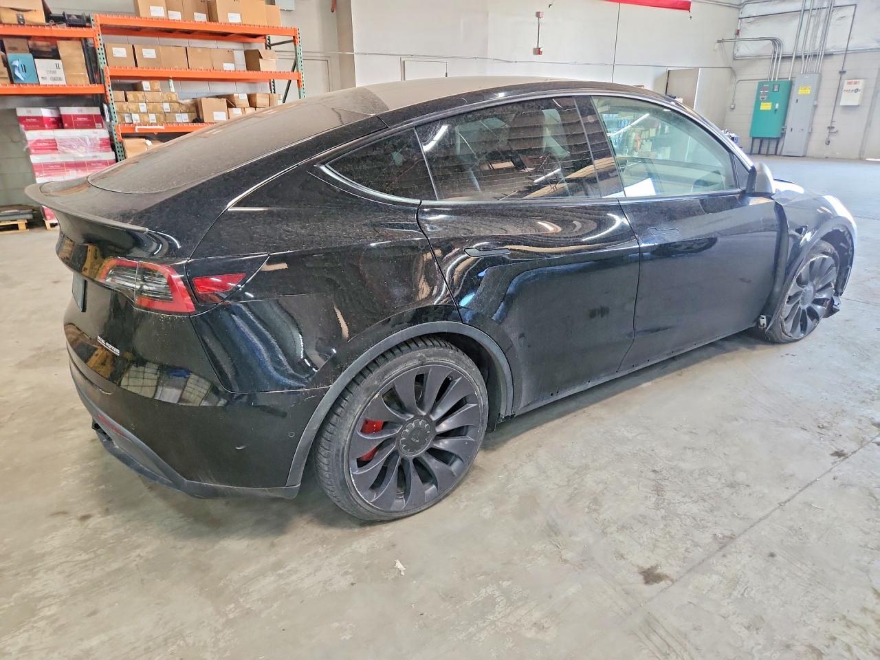2021 Tesla Model Y - Фото 3