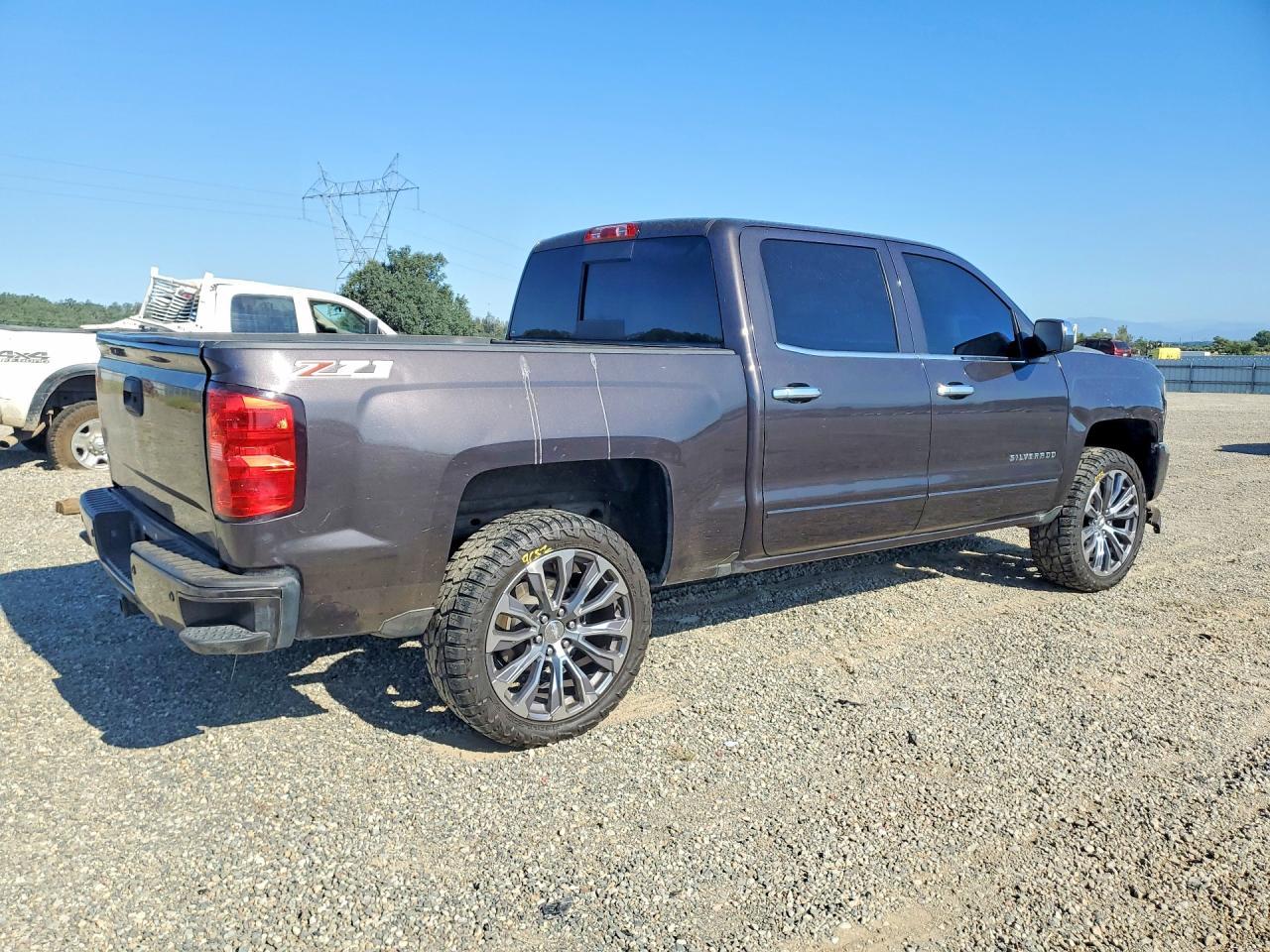 2016 Chevrolet Silverado K1500 Lt - Image 3