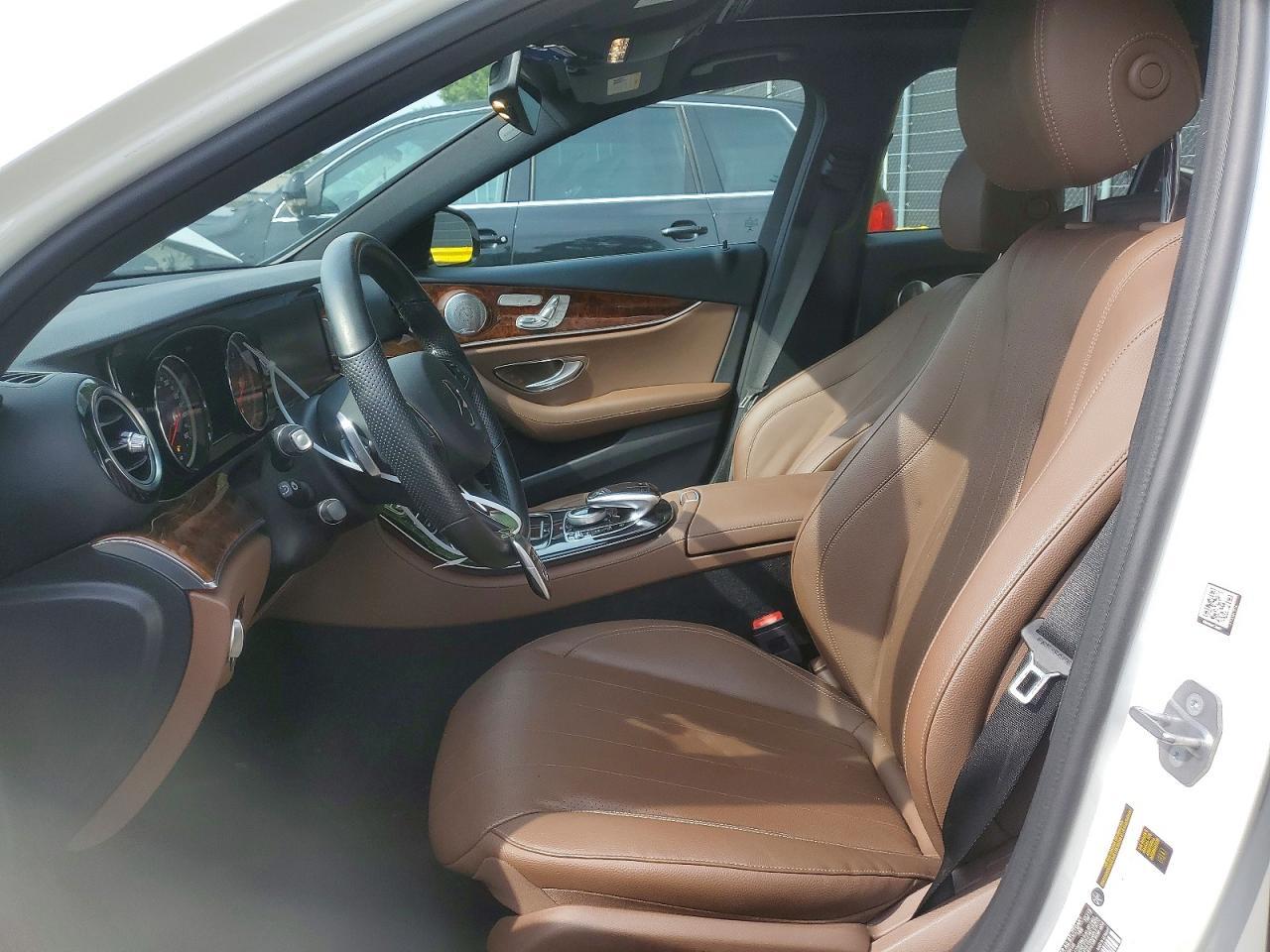 2018 Mercedes-Benz E 300 4Matic - Image 7