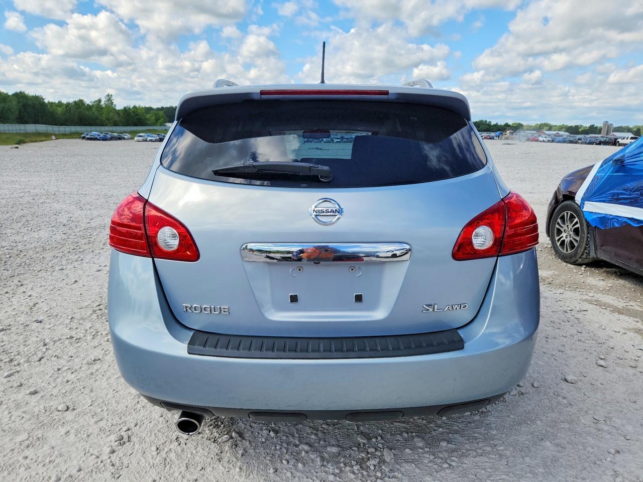 2013 Nissan Rogue S - Image 6