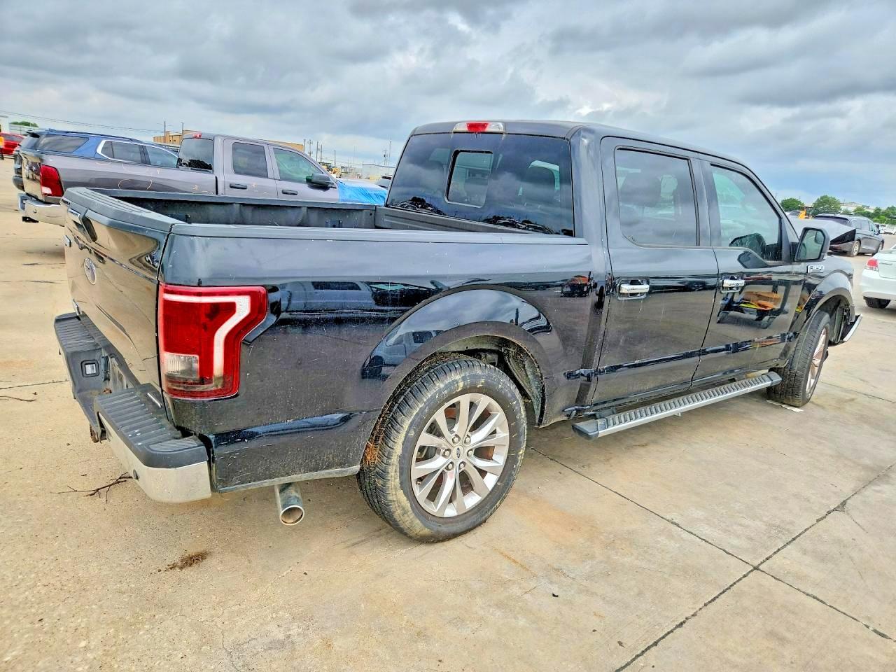 2016 Ford F150 Supercrew - Фото 3