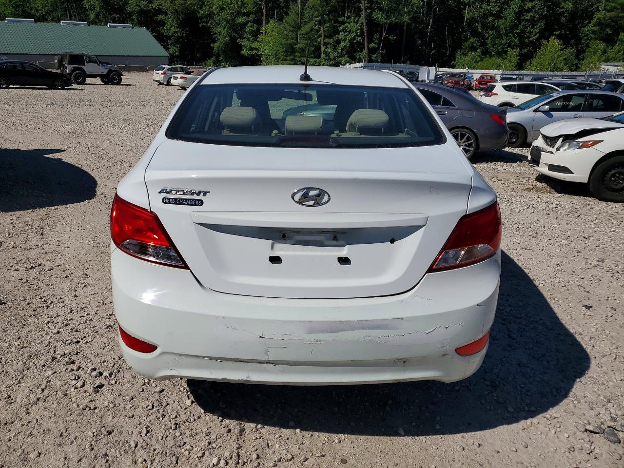 2016 Hyundai Accent Se - Фото 6