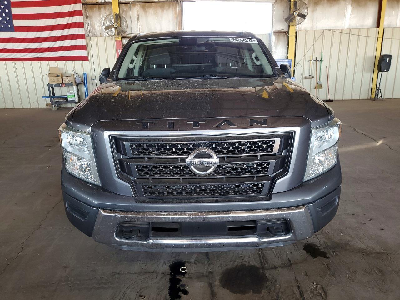 2021 Nissan Titan S - Image 5