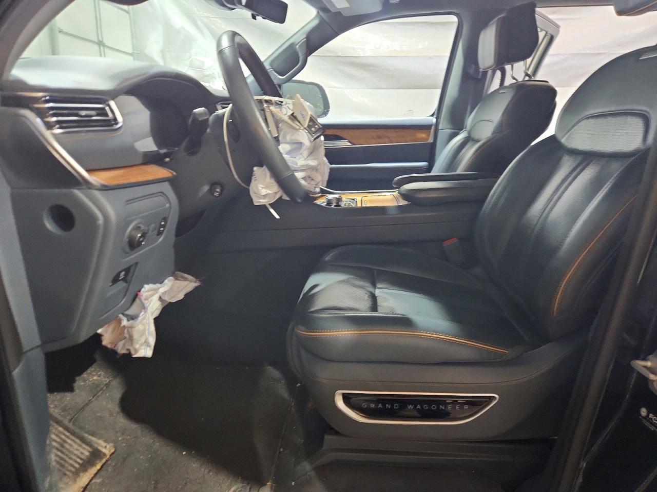 2022 Jeep Grand Wagoneer Series Ii - Image 7