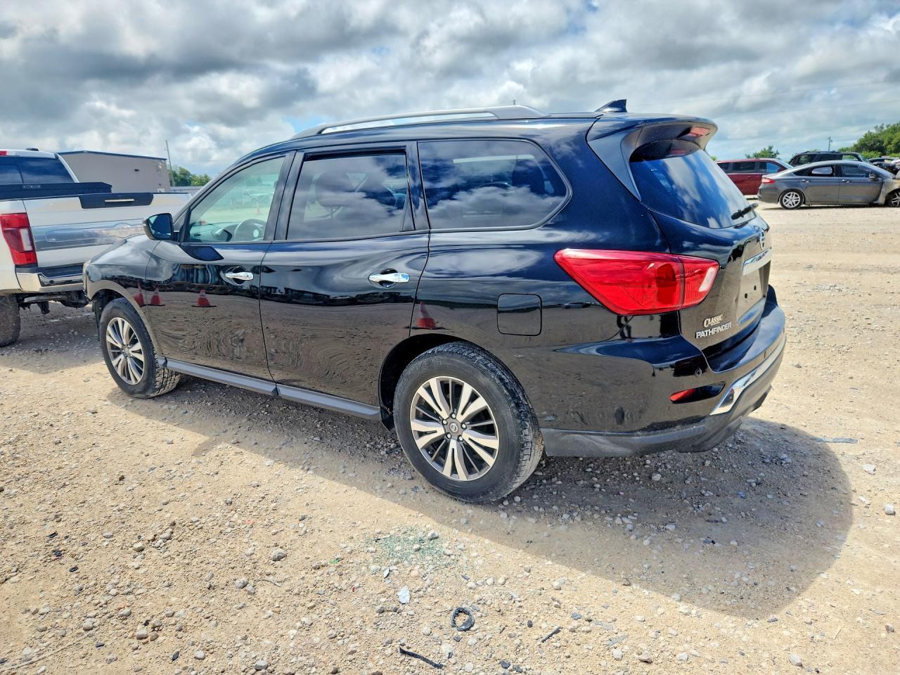 2019 Nissan Pathfinder Sv - Фото 2