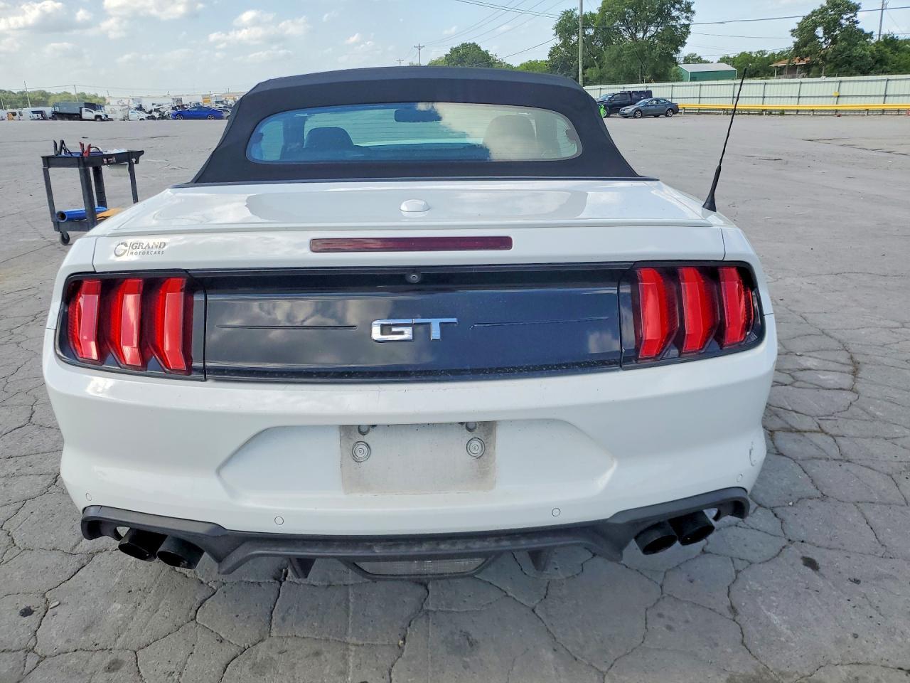2020 Ford Mustang Gt - Фото 6