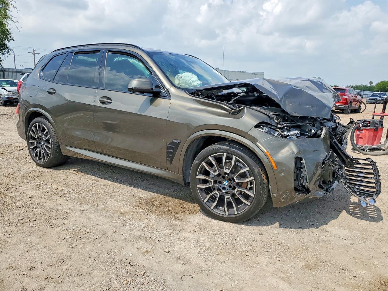 2025 BMW X5 Sdrive 40I - Image 4