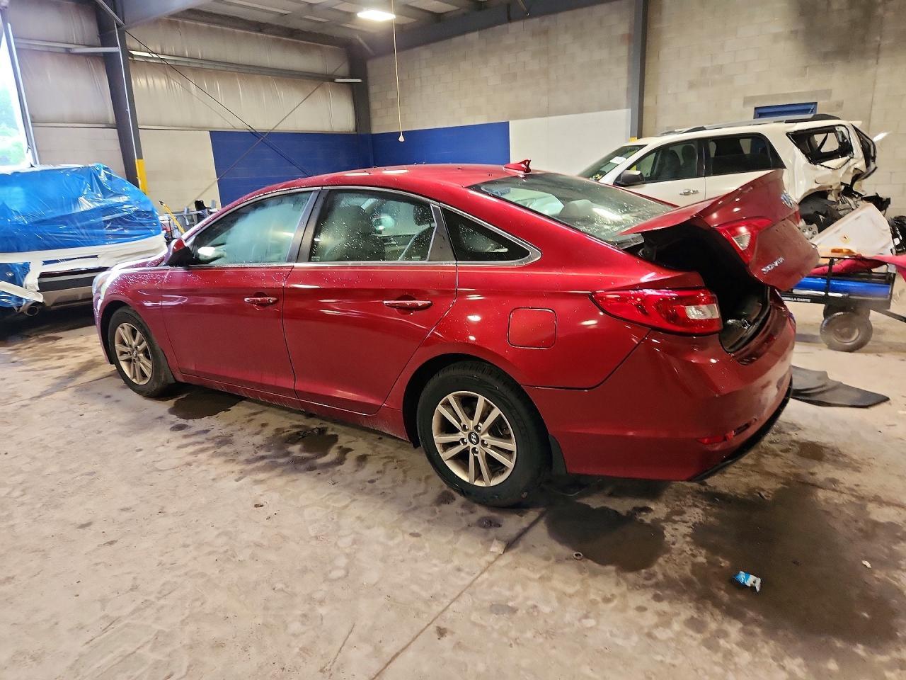 2015 Hyundai Sonata Se - Image 2