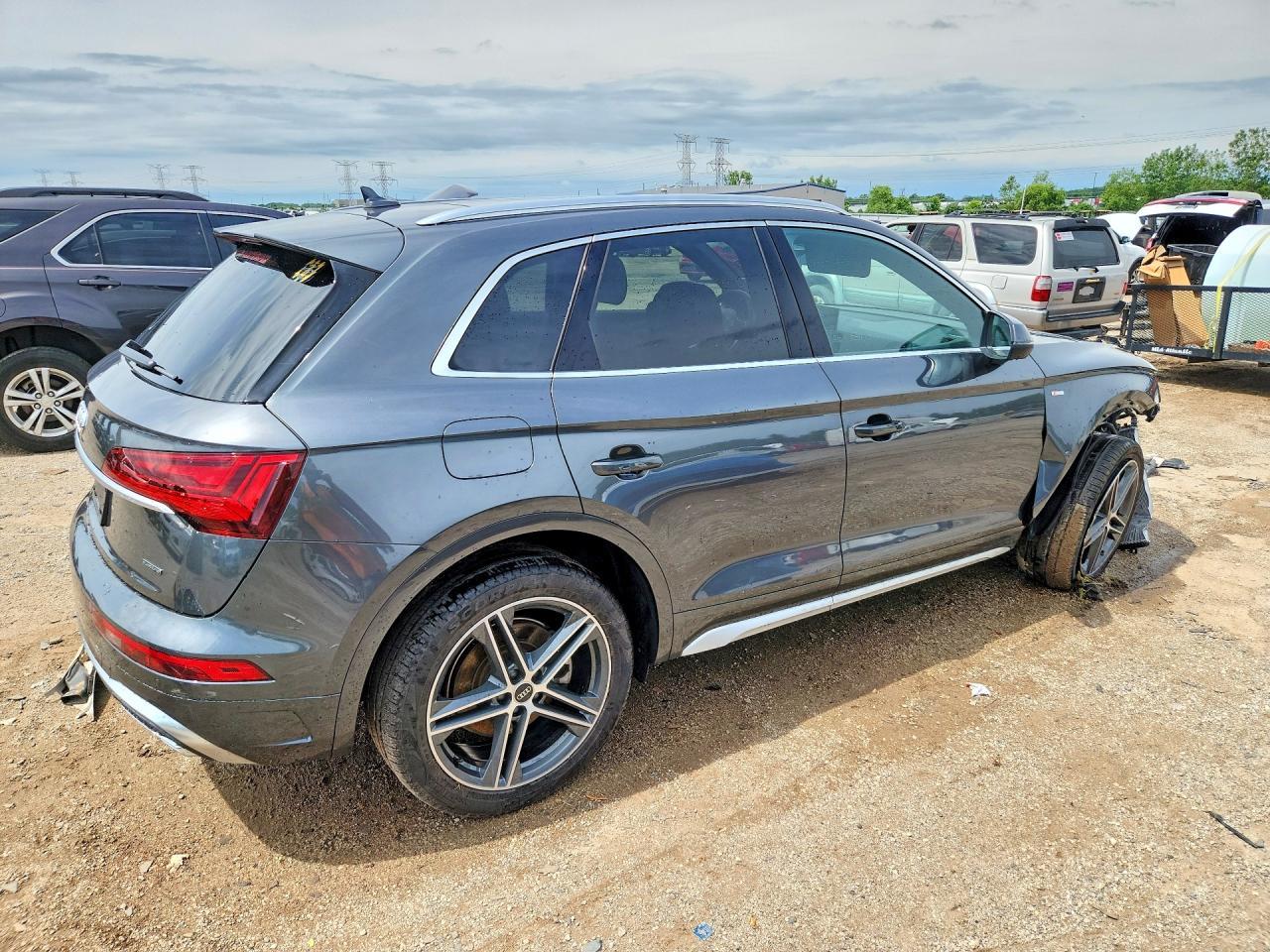 2023 Audi Q5 E Premium Plus 55 - Фото 3