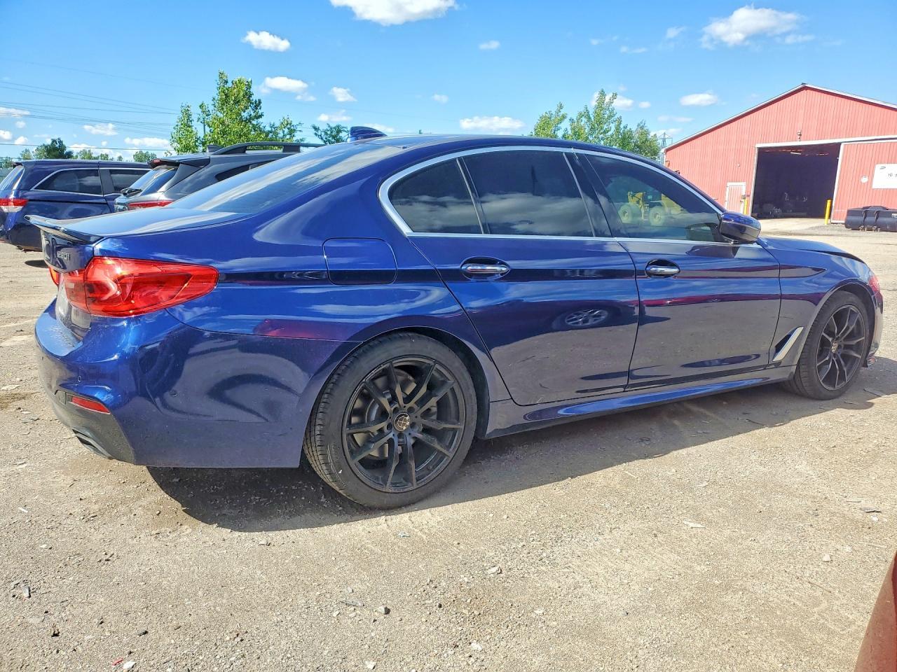 2017 BMW 530 Xi - Фото 3