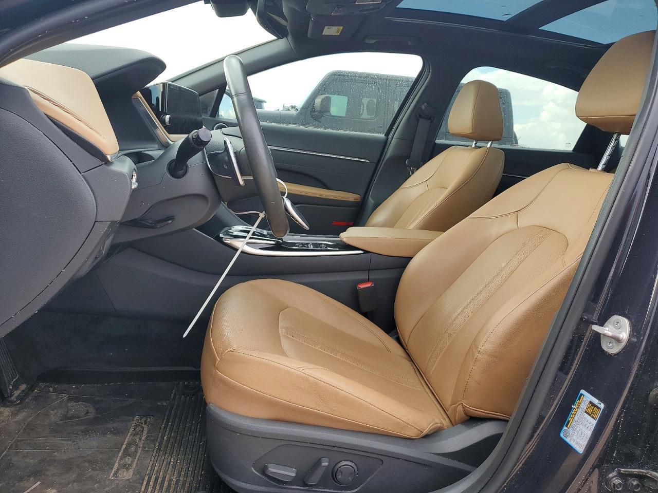 2023 Hyundai Sonata Limited - Image 7