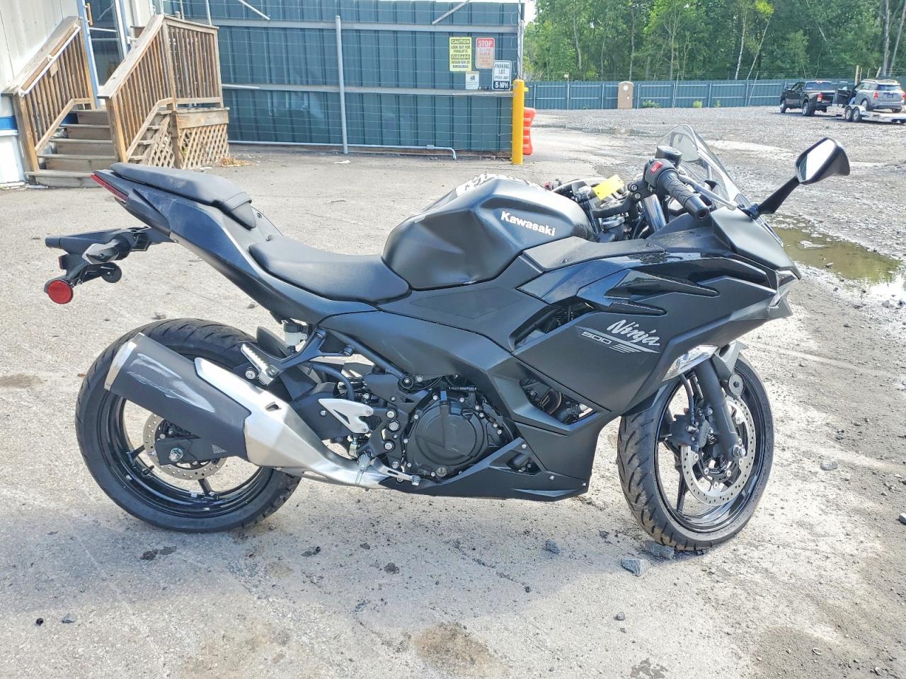 2026 Kawasaki Ex500 H