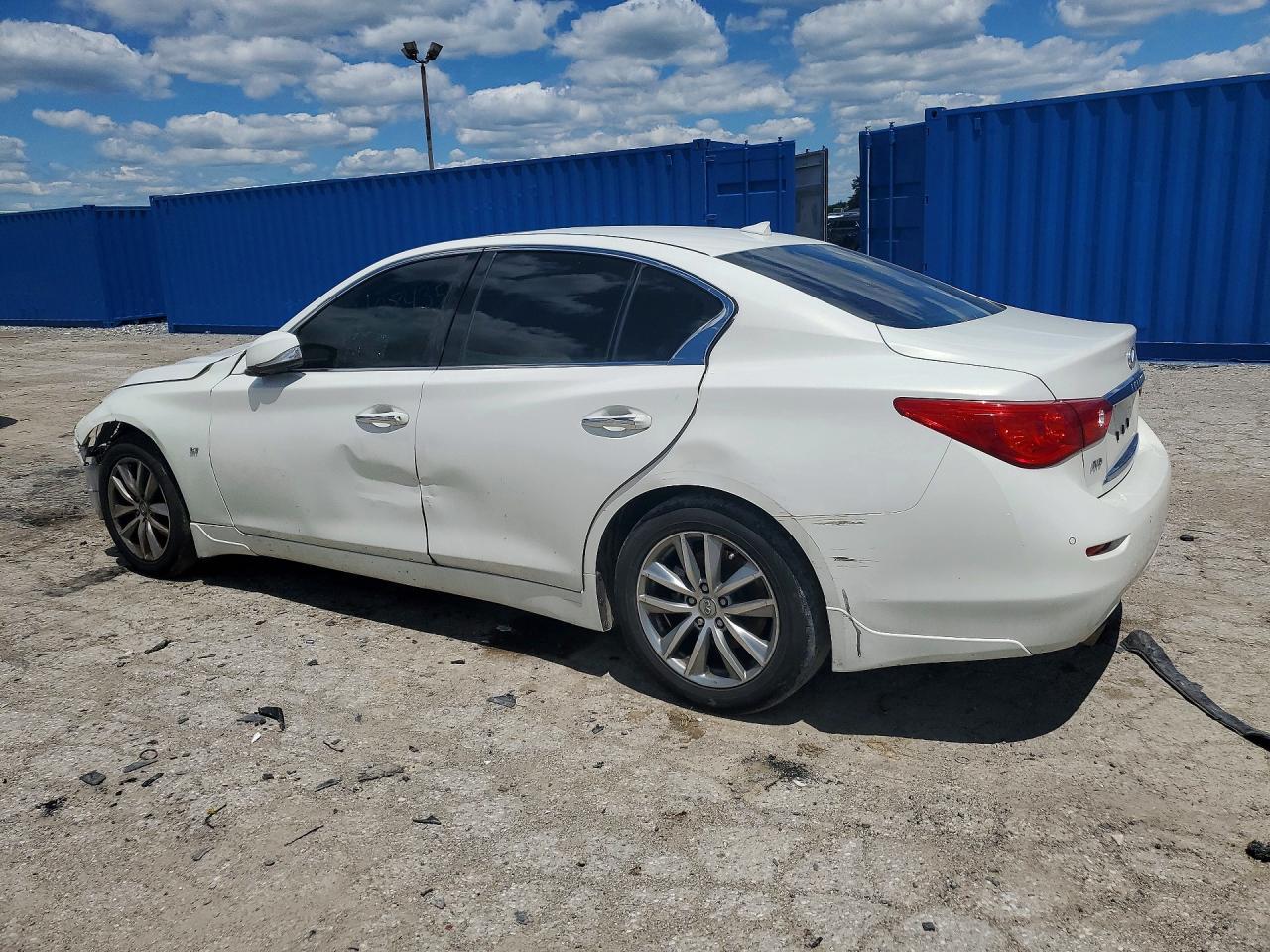 2015 Infiniti Q50 Premium - Фото 2