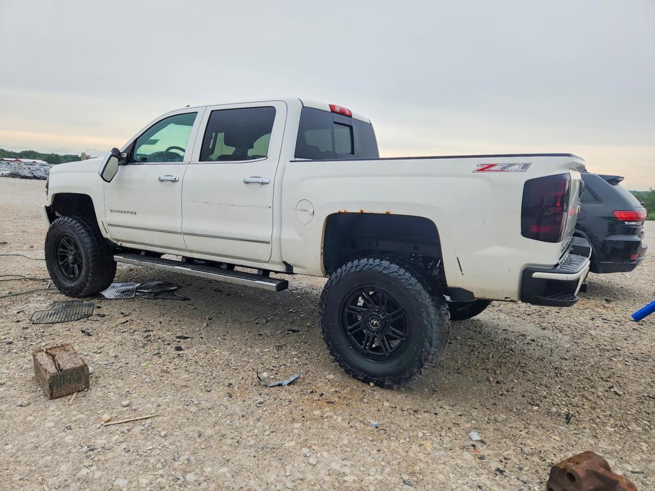 2016 Chevrolet Silverado K1500 Ltz - Image 2