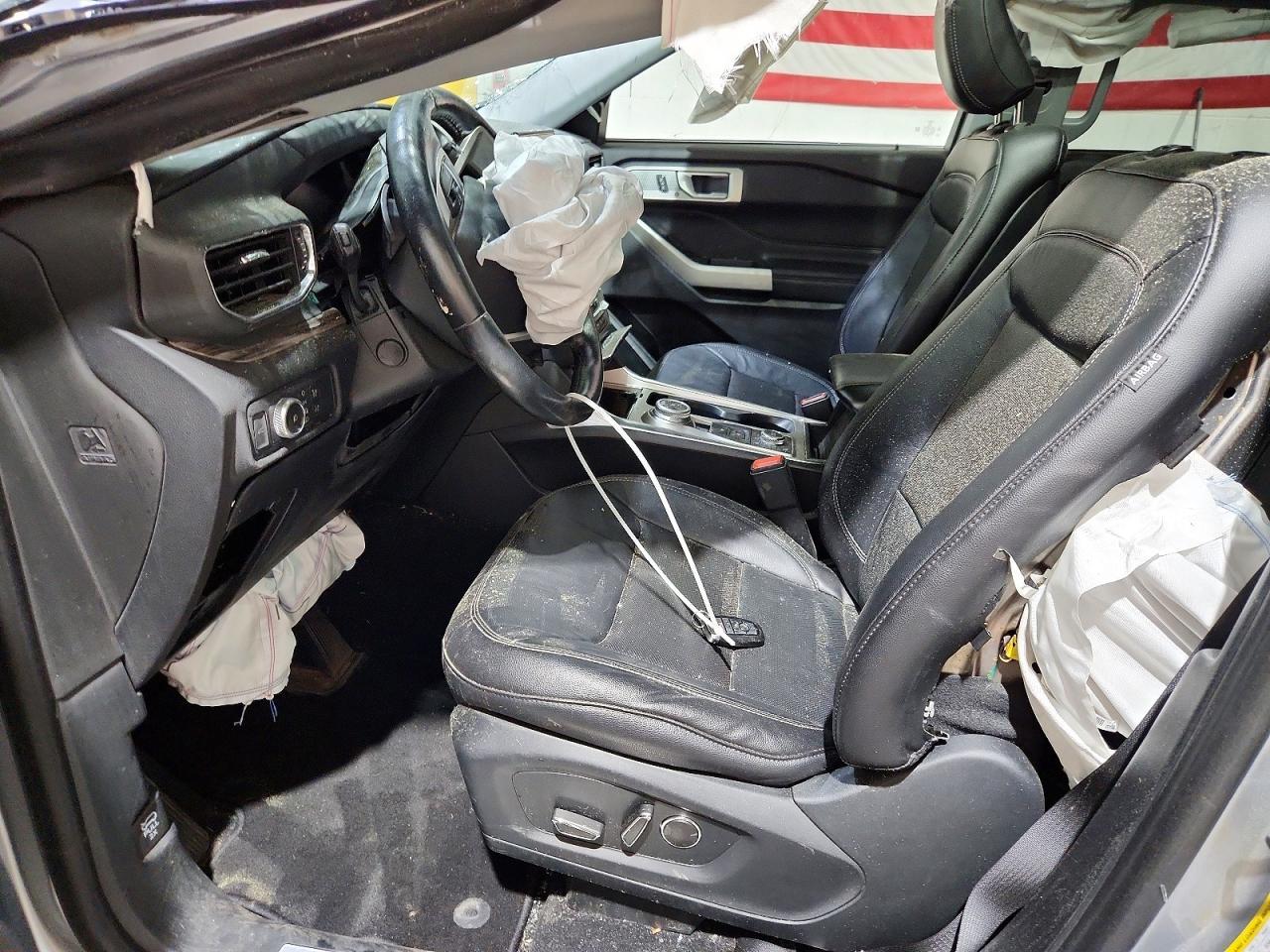 2020 Ford Explorer Limited - Image 7