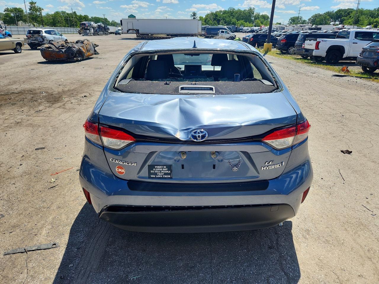 2024 Toyota Corolla Hybrid Le - Image 5