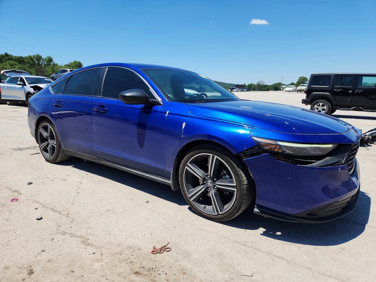 2024 Honda Accord Hybrid Sport - Image 4