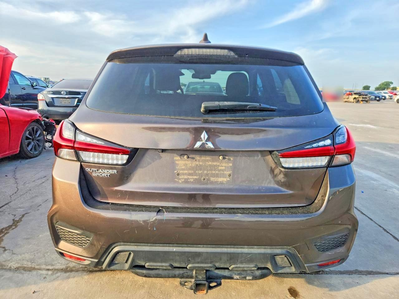 2021 Mitsubishi Outlander Sport Es - Фото 6