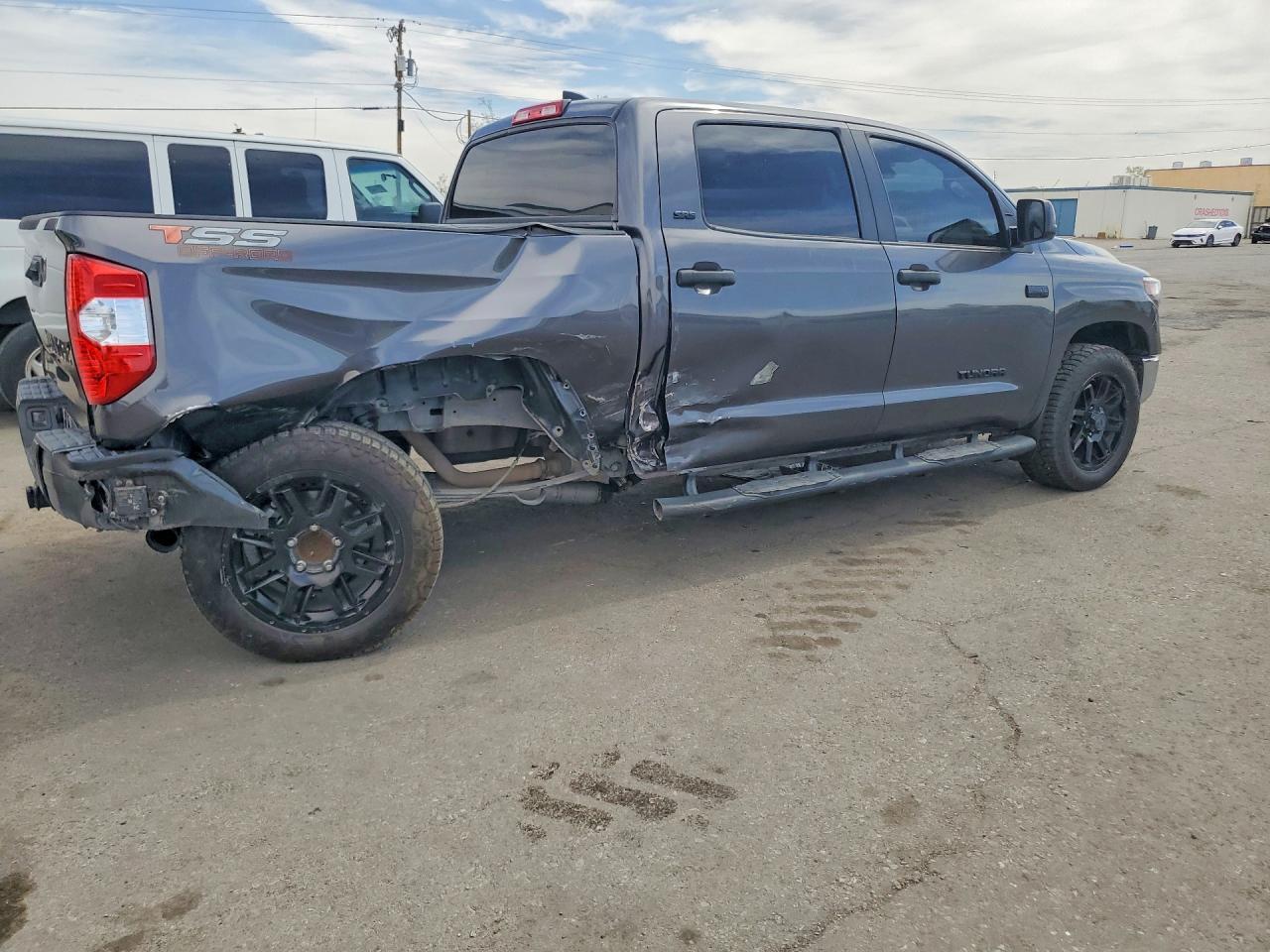 2021 Toyota Tundra Access Cab Sr5 - Image 3