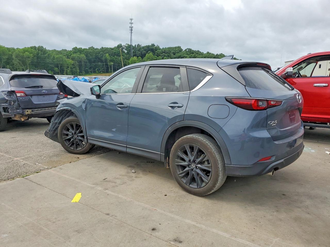 2023 Mazda Cx-5 Preferred - Image 2