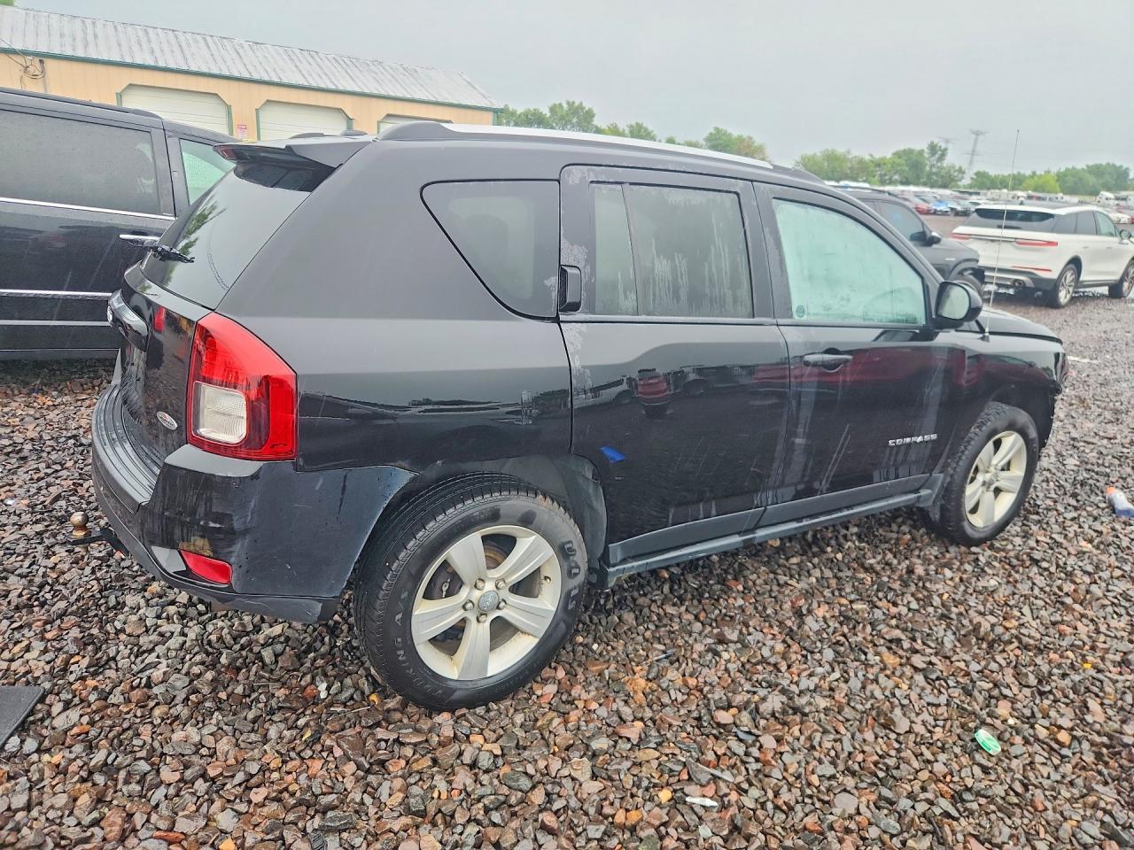 2015 Jeep Compass Sport - Image 3