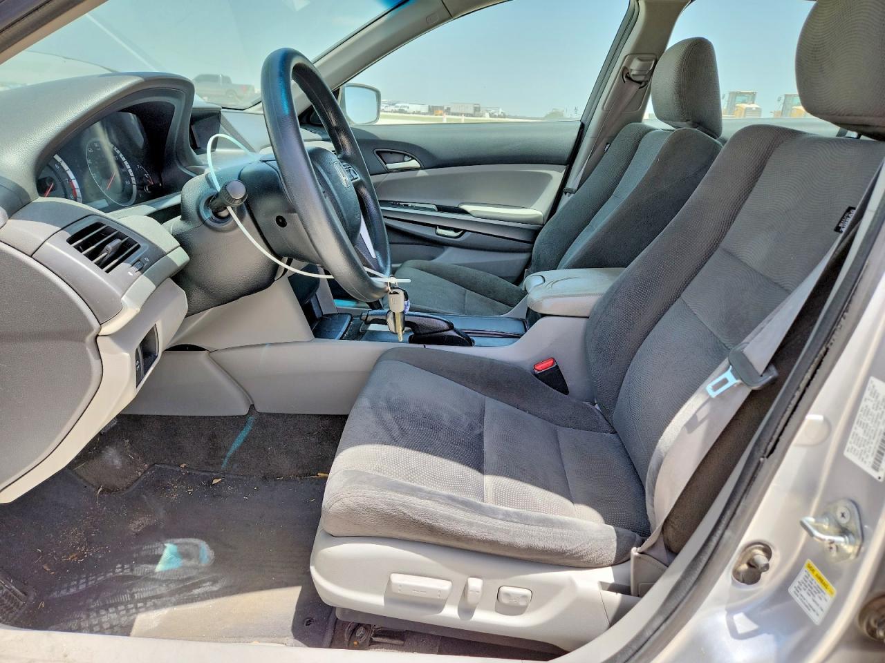 2010 Honda Accord - Image 7