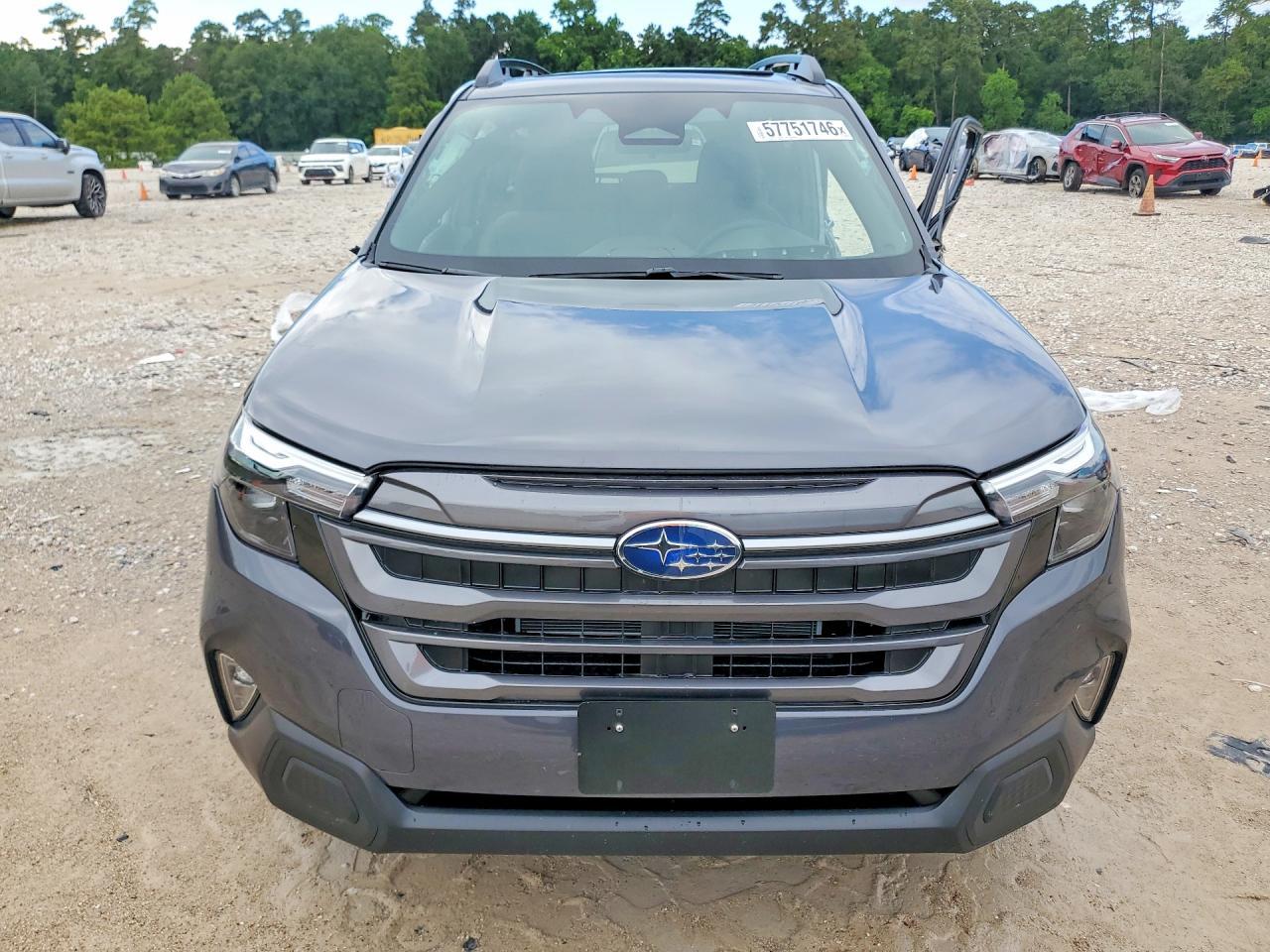 2026 Subaru Forester Premium - Фото 5