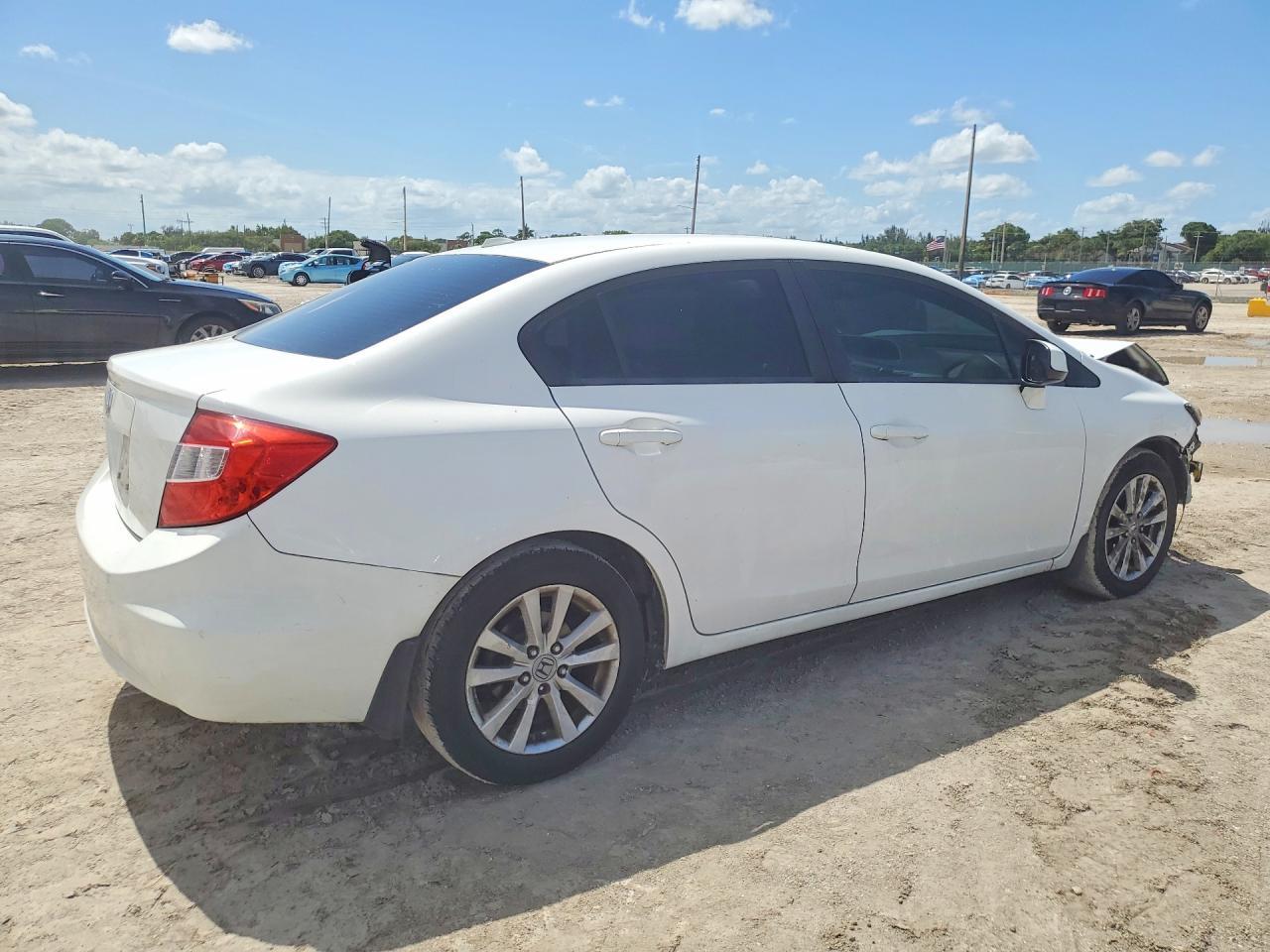 2012 Honda Civic Ex - Image 3