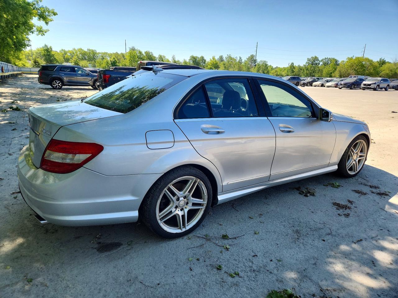 2011 Mercedes-Benz C 300 4Matic - Фото 3