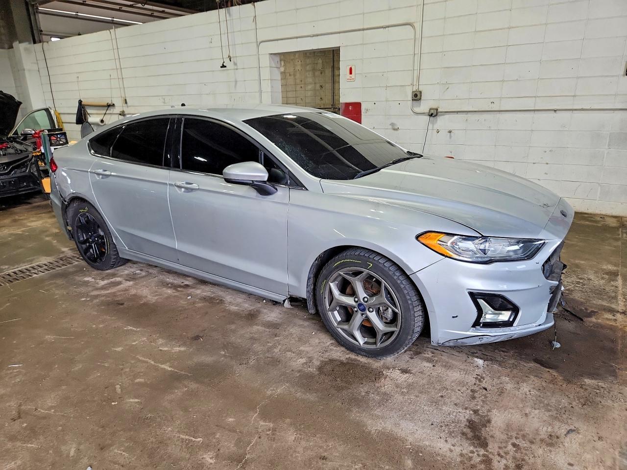 2019 Ford Fusion Se - Image 4