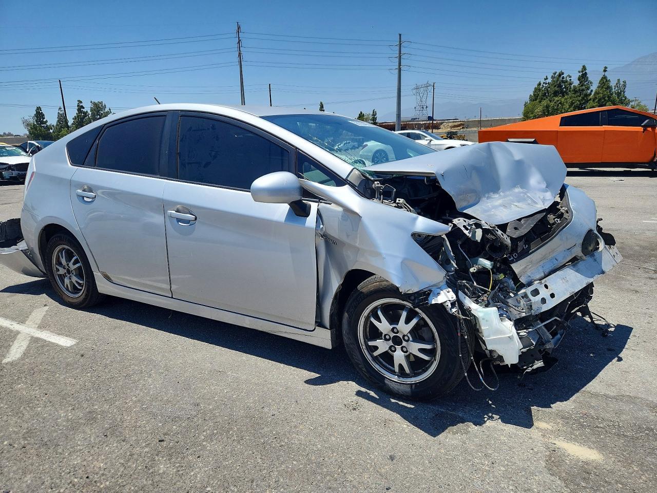 2011 Toyota Prius Three - Image 4