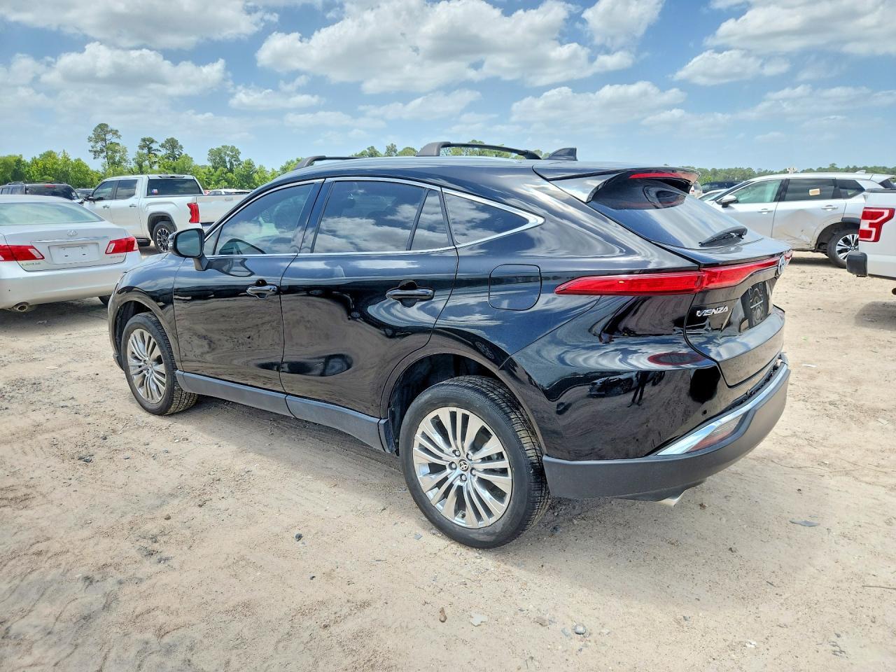 2023 Toyota Venza Xle - Фото 2