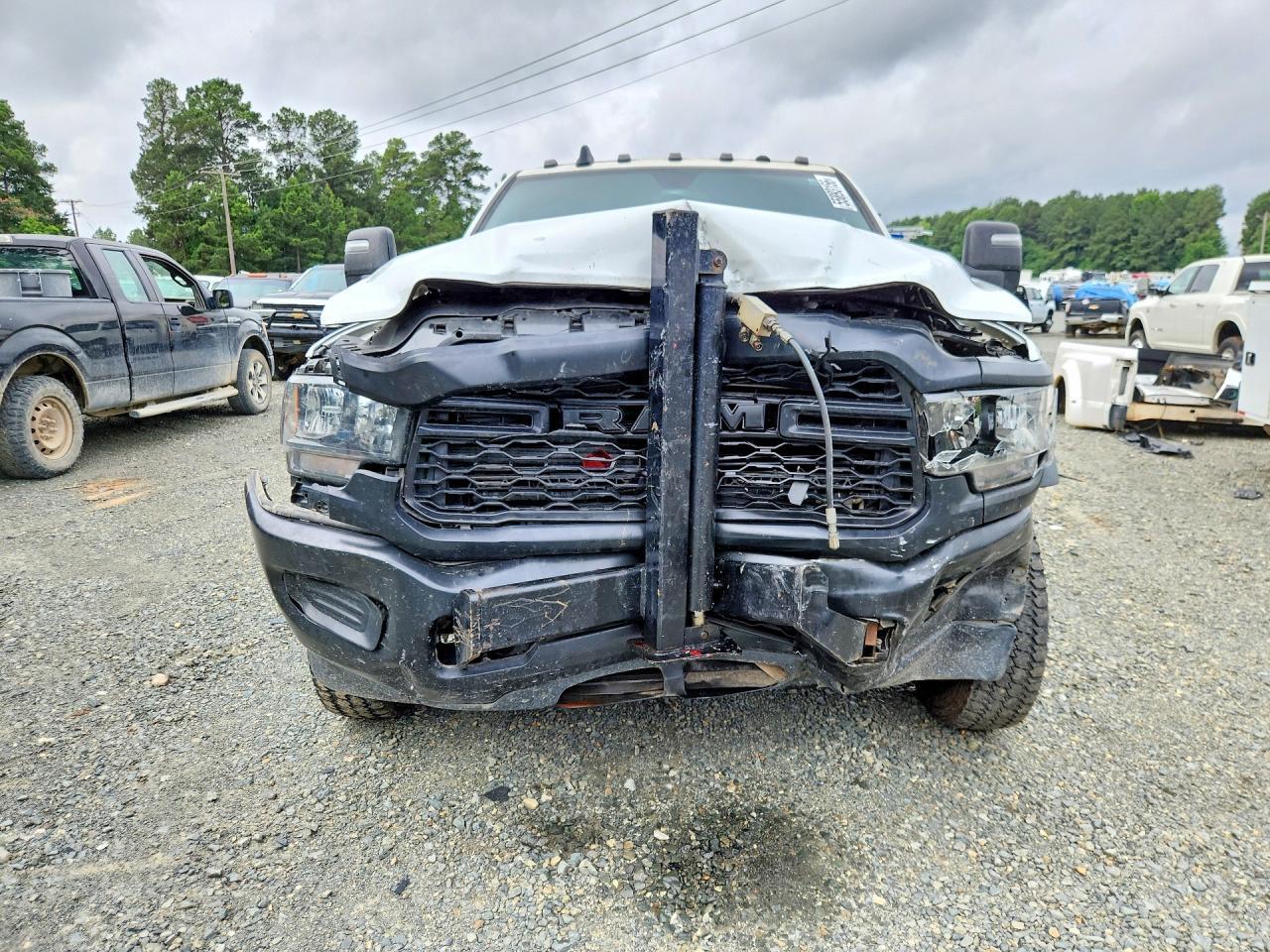 2023 Ram 5500 - Image 5