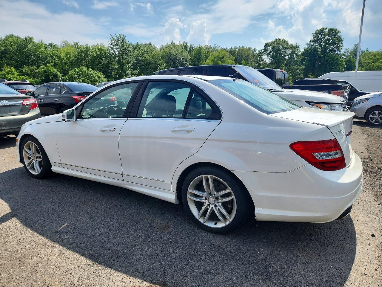 2014 Mercedes-Benz C 300 4Matic - Фото 2