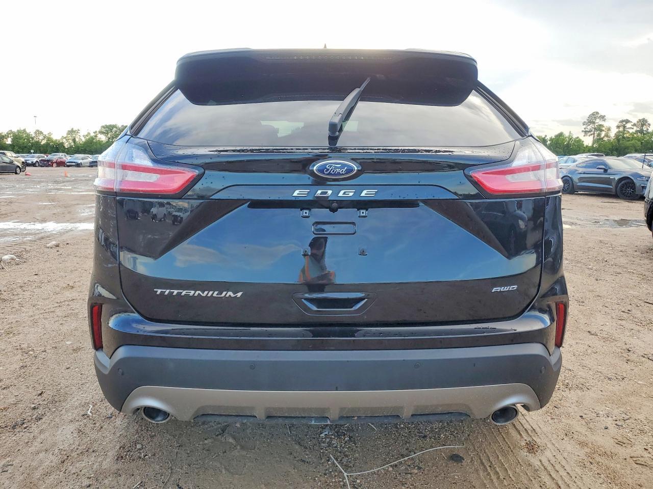 2022 Ford Edge Titanium - Фото 6