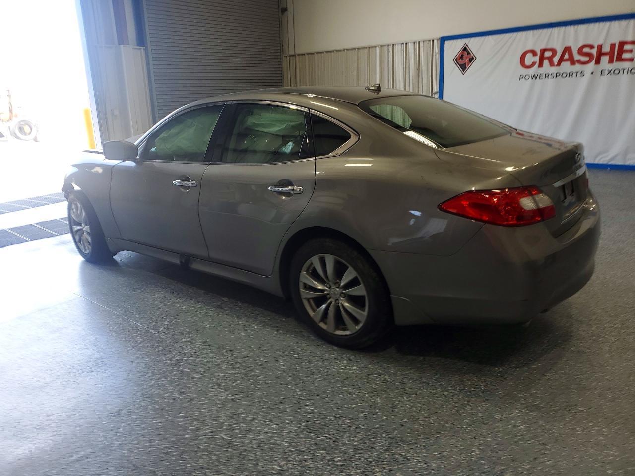 2013 Infiniti M37 X - Фото 2