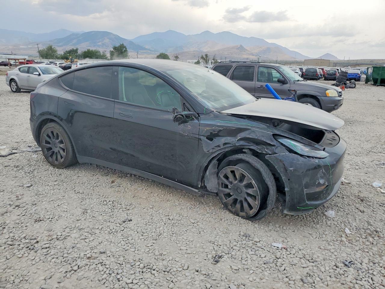 2022 Tesla Model Y - Фото 4
