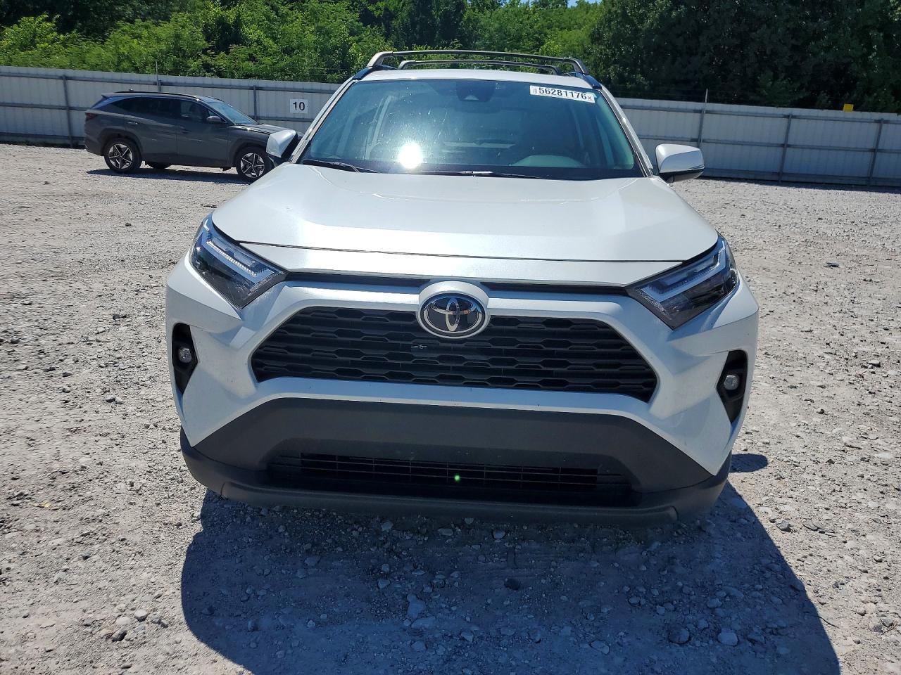 2024 Toyota Rav4 Xle Premium - Image 5