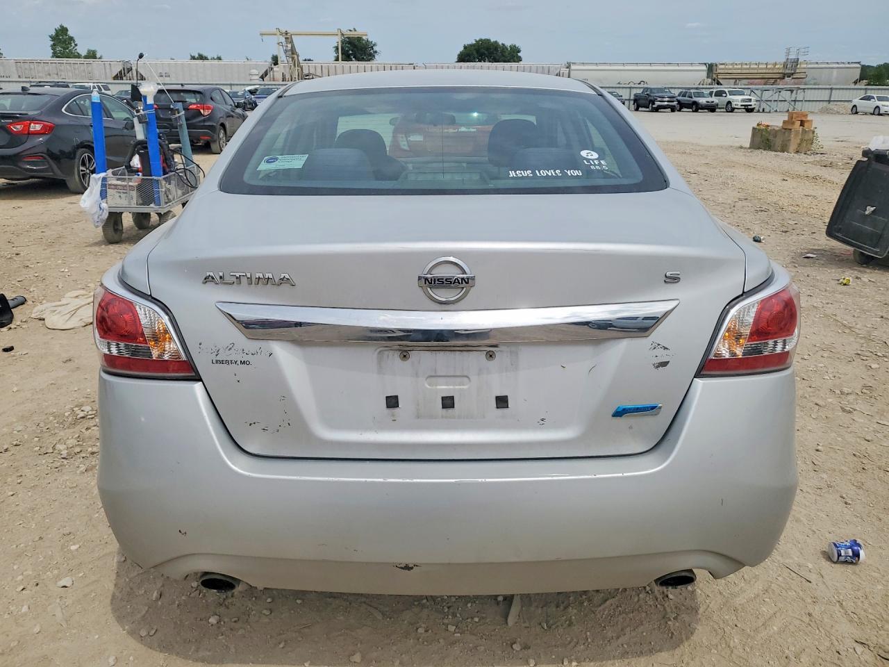 2014 Nissan Altima 2.5 S - Image 6