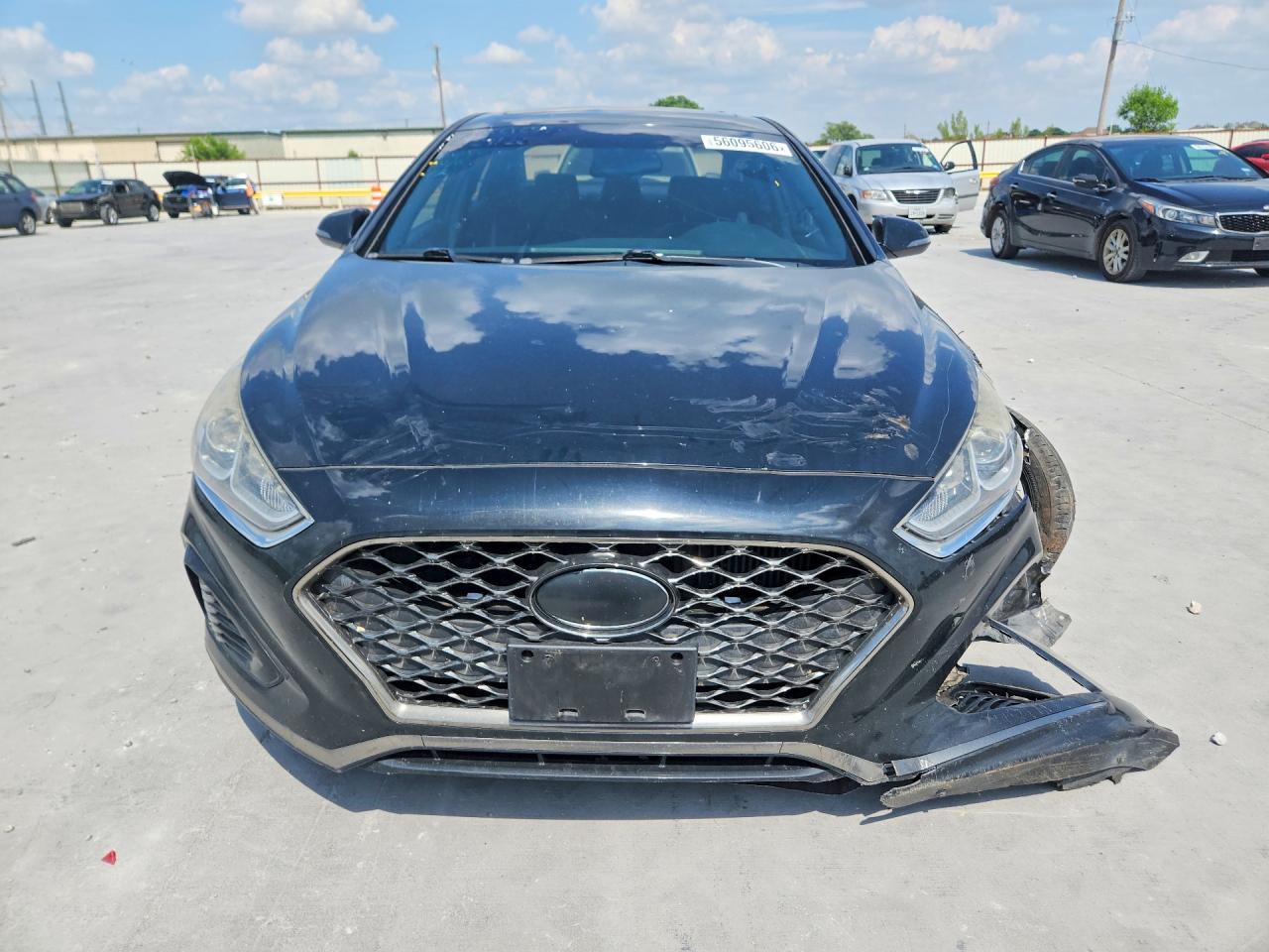 2018 Hyundai Sonata Sport 2.0T - Image 5