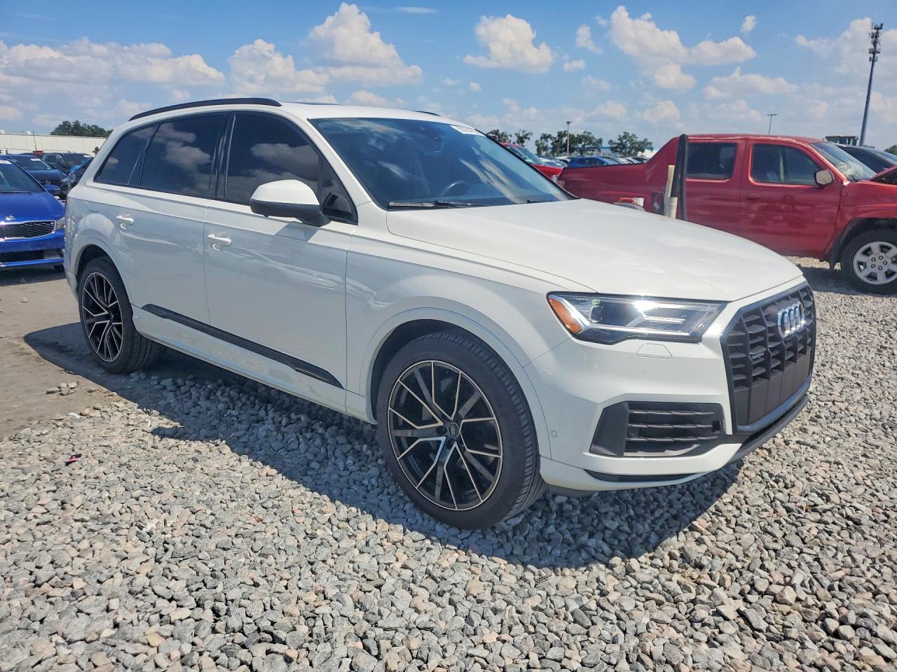 2021 Audi Q7 Premium Plus - Фото 4