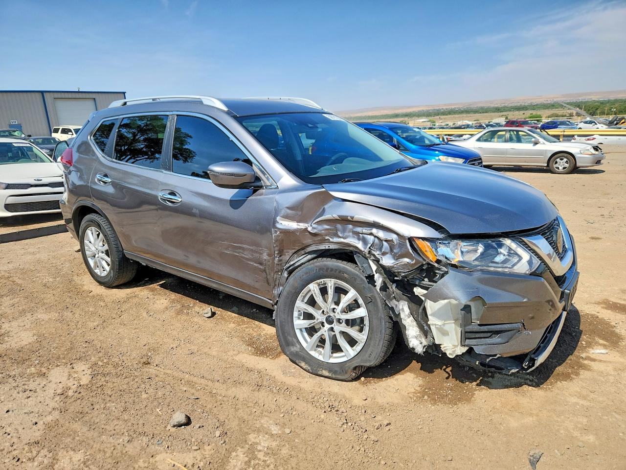 2020 Nissan Rogue Sv - Фото 4