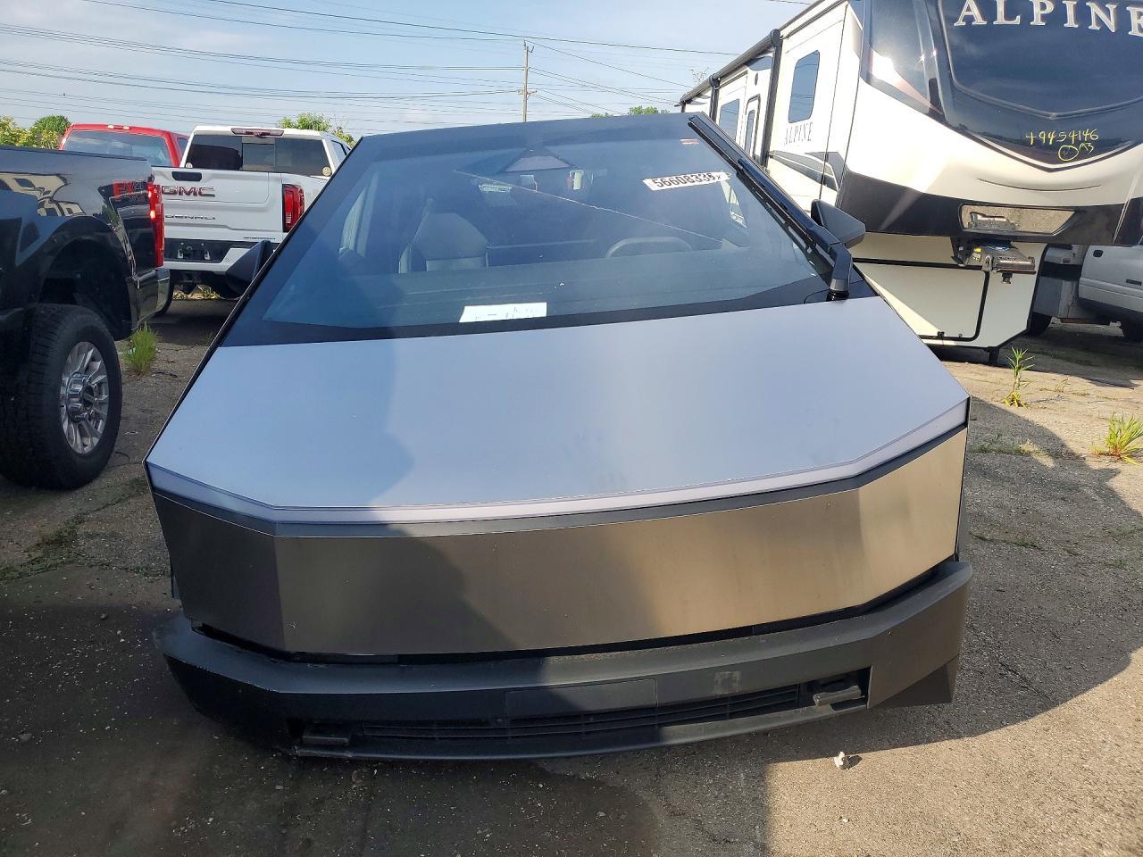 2024 Tesla Cybertruck - Image 5