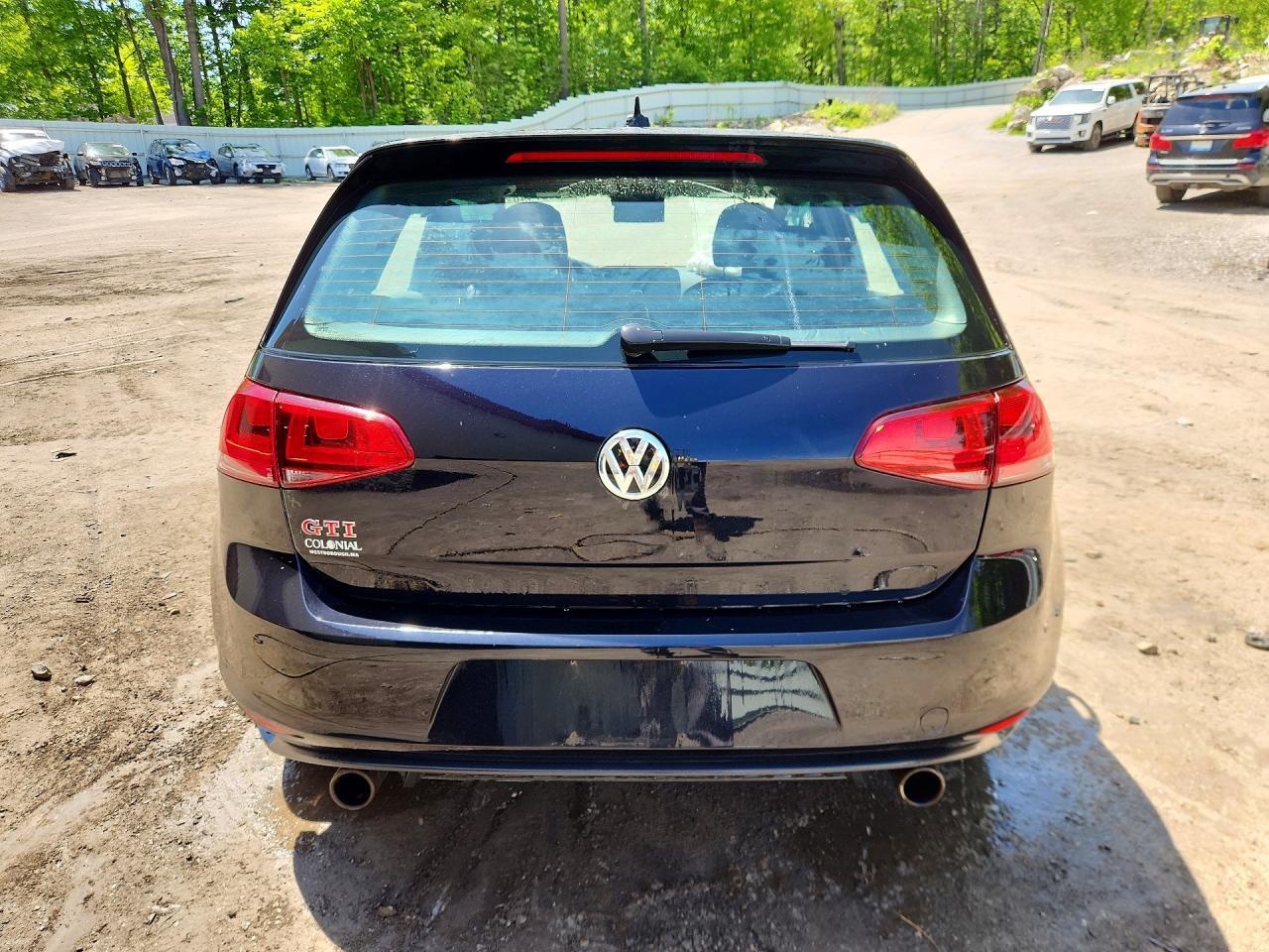 2017 Volkswagen Gti Sport/Se/Autobahn - Image 6