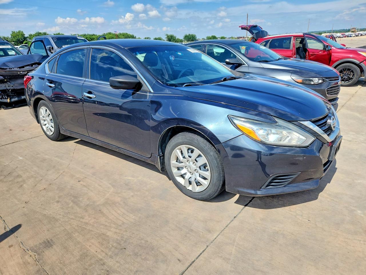 2017 Nissan Altima 2.5 S - Image 4